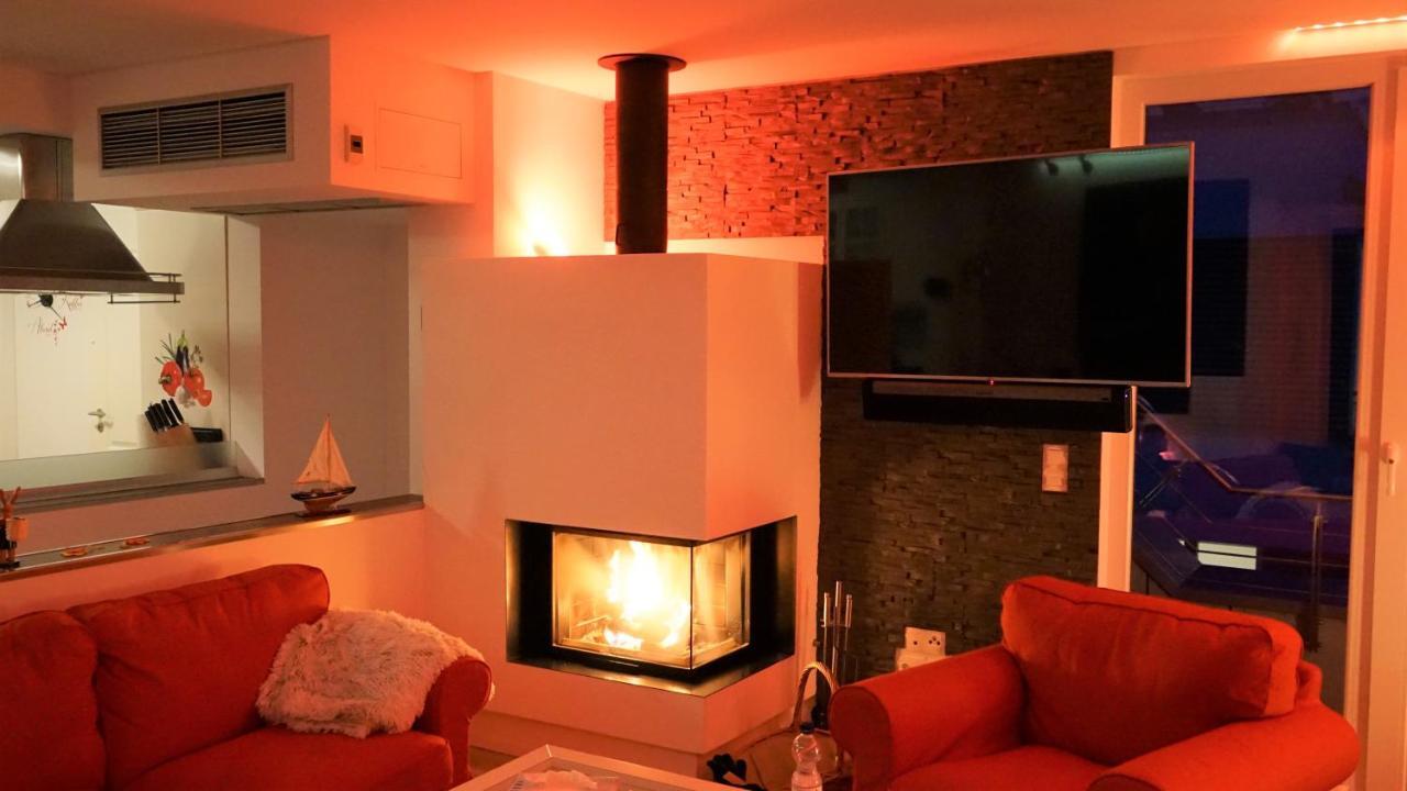 Schwimmendes Haus Robby II Villa Bitterfeld-Wolfen Екстериор снимка